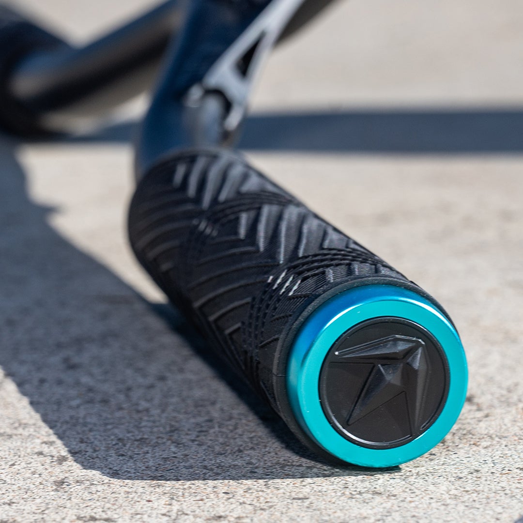 KOS S7 Charge Complete Pro Scooter - Black and Teal Hand Grip