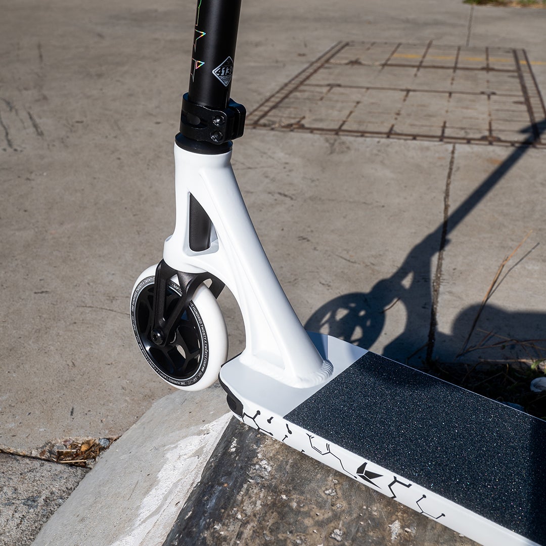 Envy Prodigy S8 Street Edition Scooter Fork and Wheel - White